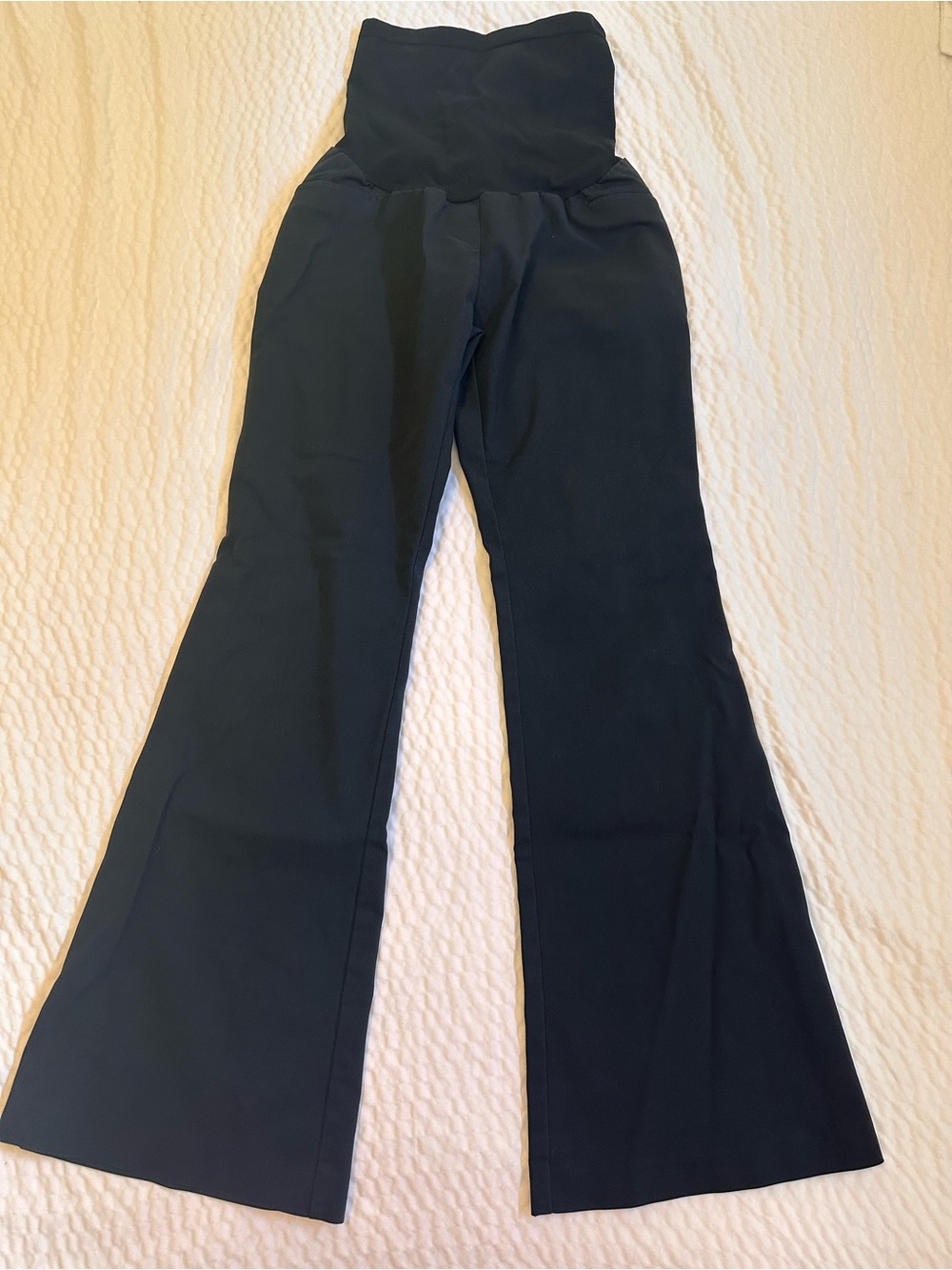 A Pea in the Pod Ladies Maternity Pants